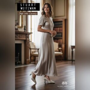 Stuart Weitzman Sz 9M Silver Embroidery Floral Champagne Light Satin Women Heels